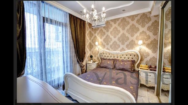 Penthouse in the center of the city, Odessa - apartment by the day