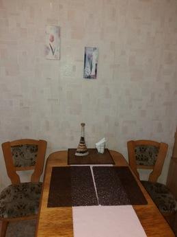 Chernigov. Rokossovskogo, Chernihiv - apartment by the day