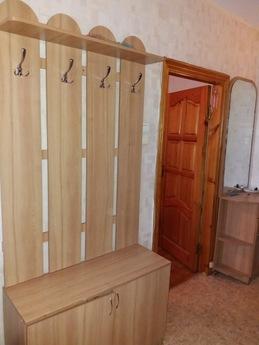 Чернигов, р-н. Рокоссовского, 1 Мая 159., Чернигов - квартира посуточно