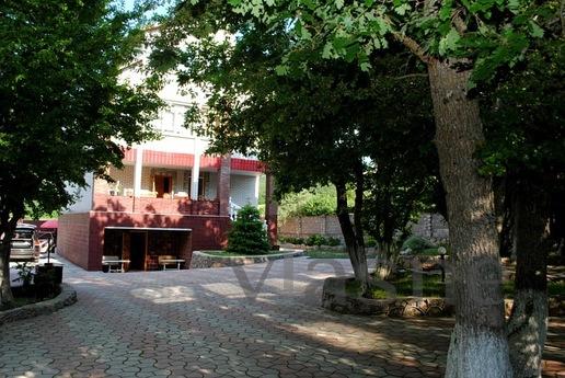 Guest house Kizilovoye Baydarskaya valle, Sevastopol - apartment by the day