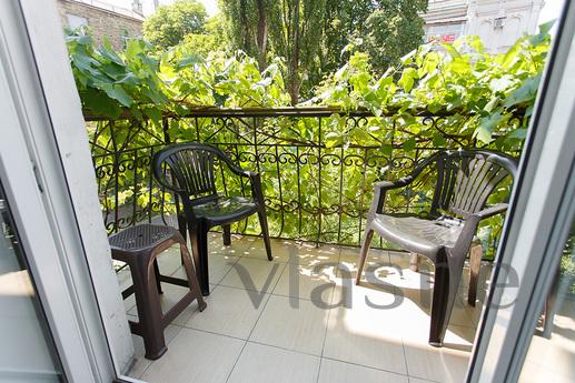 1-bedroom apartment close to Golden Gate, Kyiv - apartment by the day