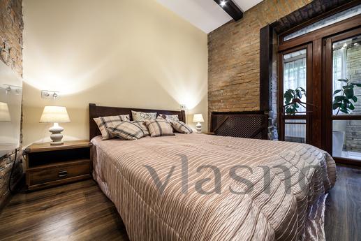 Daily apartment Luxury class of the author's design and natu