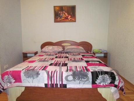 Hourly, daily apartment in Kiev, Zaporizhzhia - apartment by the day