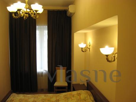 One bedroom apartment located in the historic part of town, 