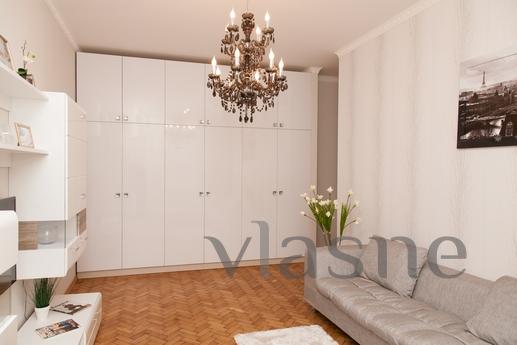 Luxury apartment for rent, Dnipro (Dnipropetrovsk) - apartment by the day