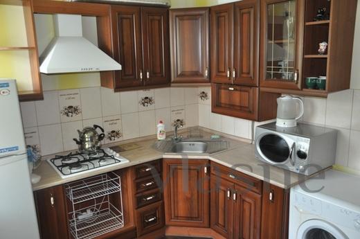 One bedroom apartment in the center, Poltava - apartment by the day