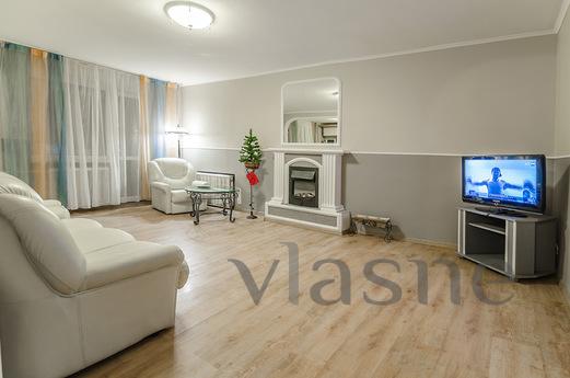 Andrii Marchenko, Kyiv - apartment by the day