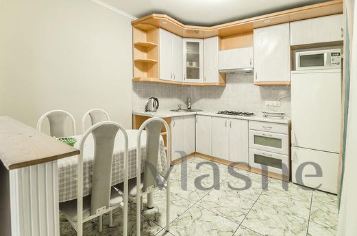 Andrii Marchenko, Kyiv - apartment by the day