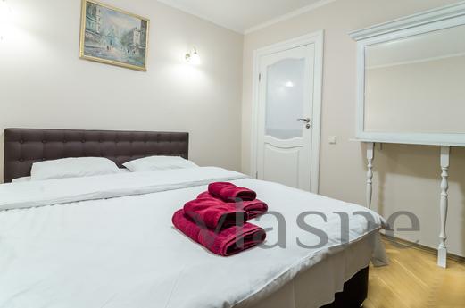 Andrii Marchenko, Kyiv - apartment by the day