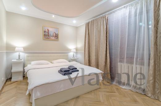 Andrii Marchenko, Kyiv - apartment by the day