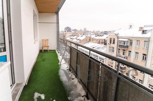 Andrii Marchenko, Kyiv - apartment by the day
