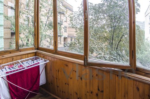 Apartment in Kiev centre, Kyiv - apartment by the day