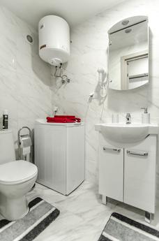 1-room studio in Shuliavka, near metro, Kyiv - apartment by the day