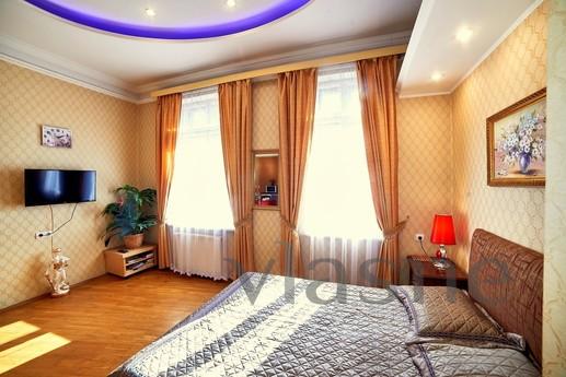 2-ком.кв-ра . с парковкой в самом центре, Львов - квартира посуточно