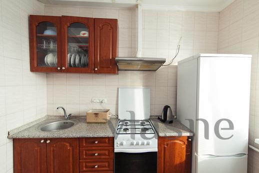 Ilinskaya, center. Eremont. 2 rooms, Sumy - apartment by the day