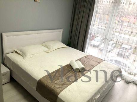 I am renting a 1-room apartment in Novobudov (Avalon) vul. S