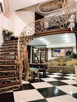 VIP clas apartment - Versal, Odessa - apartment by the day