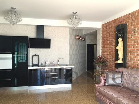 Лаки - апартаменты VIP класса в центре, Одесса - квартира посуточно