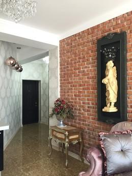 Лаки - апартаменты VIP класса в центре, Одесса - квартира посуточно