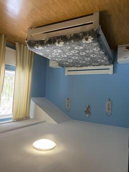 rent a house from the landlady by the se, Odessa - apartment by the day