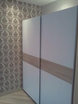 Rent an apartment in a new building on T, Odessa - apartment by the day