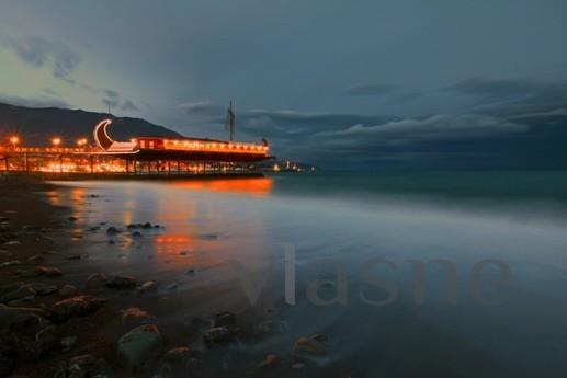 Luxury 2 k.kvartiru near Embankment, Yalta - apartment by the day