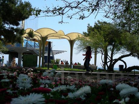 Luxury 2 k.kvartiru near Embankment, Yalta - apartment by the day