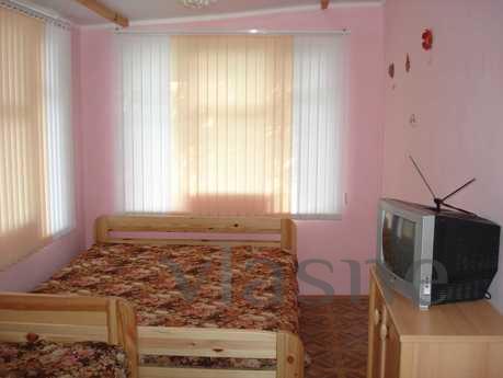 Detached house in Kastropol!, Yalta - apartment by the day