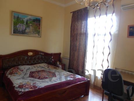 House in 2 levels, 3 separate bedrooms and a huge hall, home