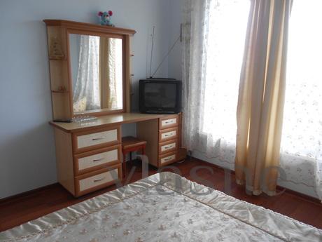 Family house in 2 levels, Yalta - apartment by the day