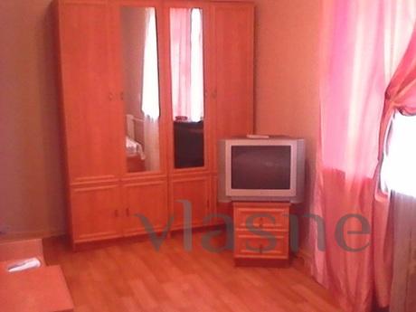 2-bedroom apartment, Chernomorsk (Illichivsk) - apartment by the day