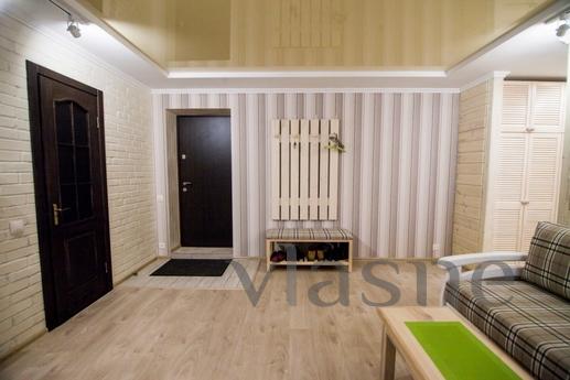 LUXURY LUXURY APARTMENT IN CENTER, Kropyvnytskyi (Kirovohrad) - apartment by the day