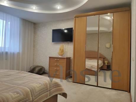 Сдаю свою квартиру 95м2 у моря, Черноморск (Ильичевск) - квартира посуточно