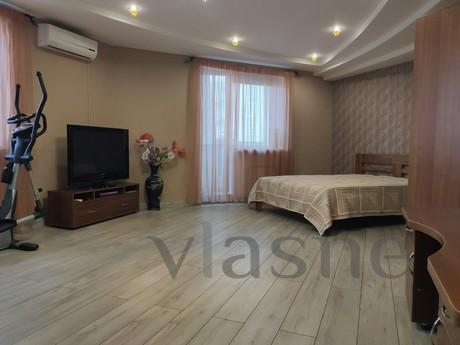 I rent my apartment 95m2 sea, Chernomorsk (Illichivsk) - apartment by the day