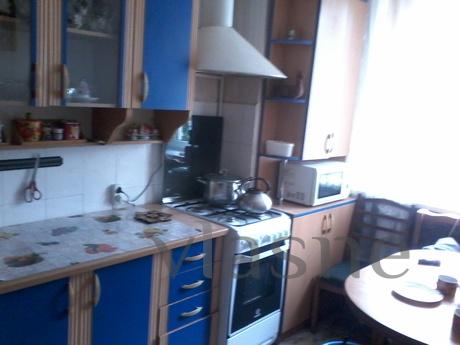 Rent an apartment in the center of the p, Yevpatoriya - apartment by the day