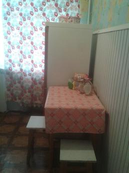 Сдаю свою 2-х к. кв в на Фрунзе, Евпатория - квартира посуточно