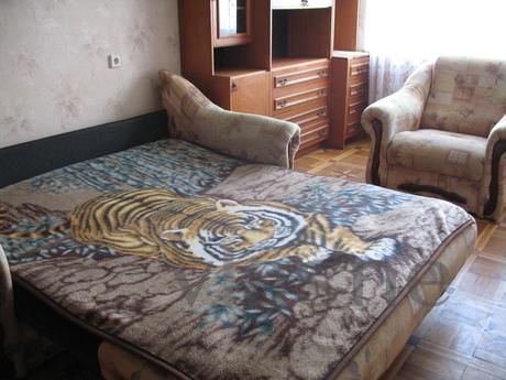 Rent 3-to apartment, Simferopol - apartment by the day
