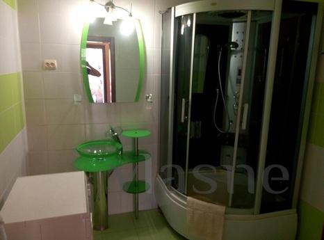 Mini-hotel 'Sunrise' by the se, Odessa - apartment by the day