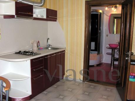 Mini-hotel 'Sunrise' by the se, Odessa - apartment by the day