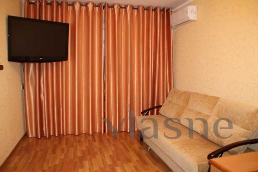 Rent an apartment in Feodosia, Feodosia - apartment by the day