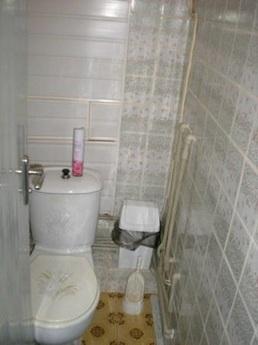 Apartment for Rent 1500 rub, Yevpatoriya - apartment by the day