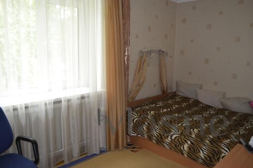 And comfort, Simferopol - apartment by the day