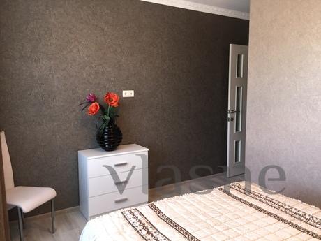 Luxury apartments in the city center, Kherson - apartment by the day