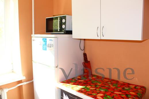 Its cozy apartment, WI-FI, Odessa - apartment by the day