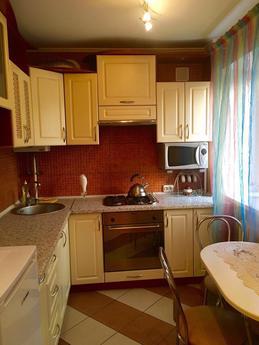 2-room apartment in the center, Cherkasy - apartment by the day