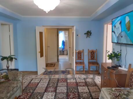 Просторная квартира в центре Киева, Киев - квартира посуточно