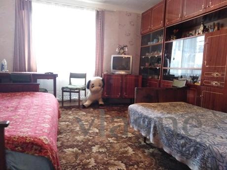 У нашій квартирі дуже зручно і приємно жити.Погуляти по парк