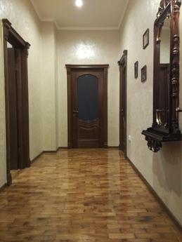 Аккуратная уютная квартира в центре, Ивано-Франковск - квартира посуточно