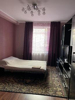 Mirgorod rent an apartment Gogol street, Mirgorod - apartment by the day