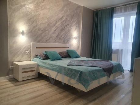 Like every day 3 on top .Novobudova KIN-KONG and all the nec